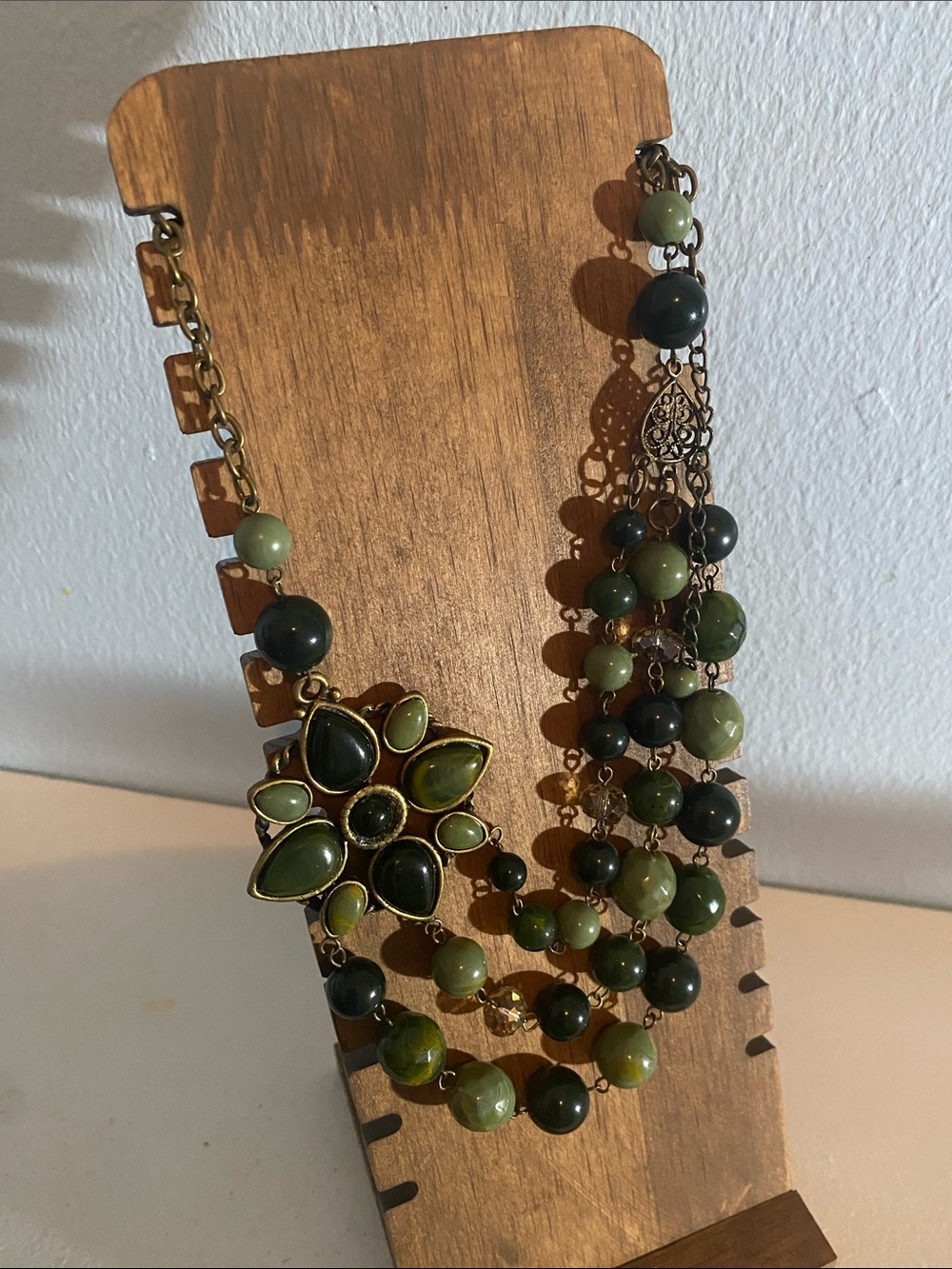 Green Multi-Strand Beaded Statement Necklace Floral Pendant